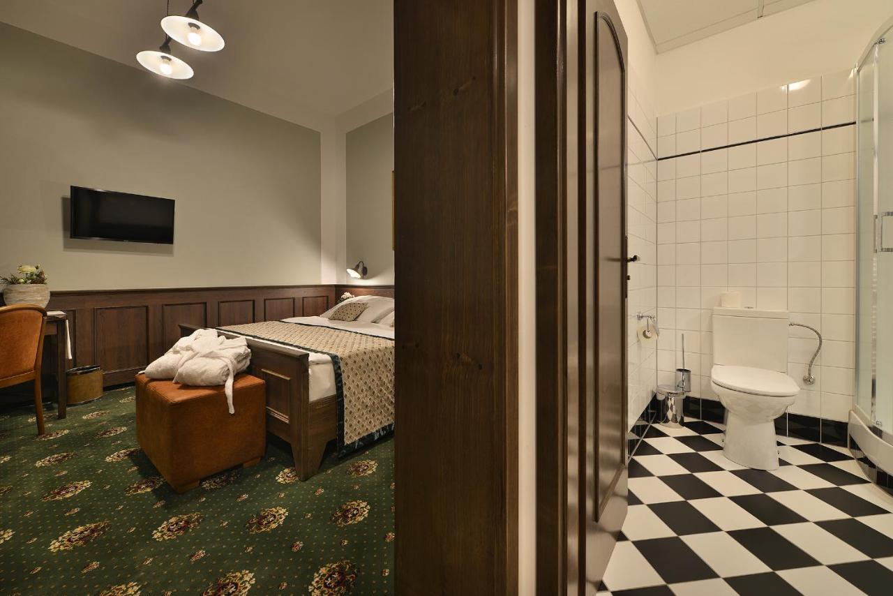 Hotel Podhrad Hluboká nad Vltavou Esterno foto