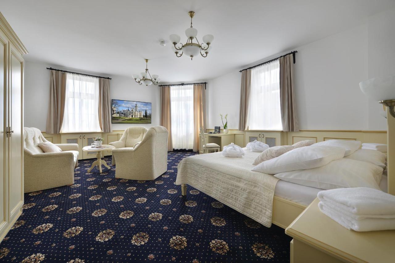 Hotel Podhrad Hluboká nad Vltavou Esterno foto