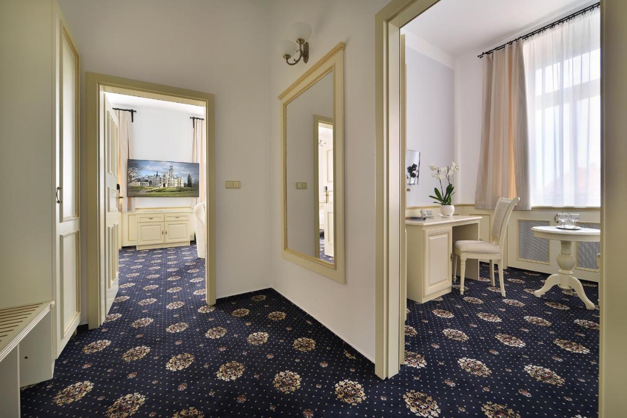 Hotel Podhrad Hluboká nad Vltavou Esterno foto