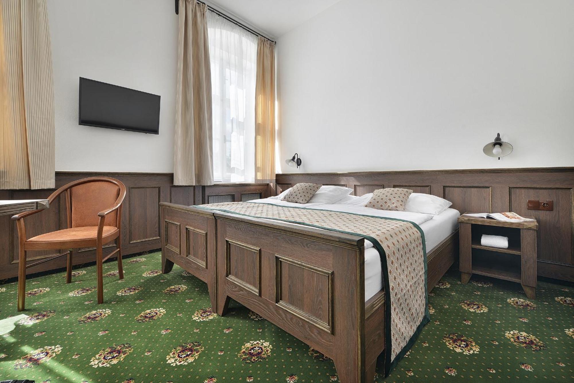 Hotel Podhrad Hluboká nad Vltavou Esterno foto