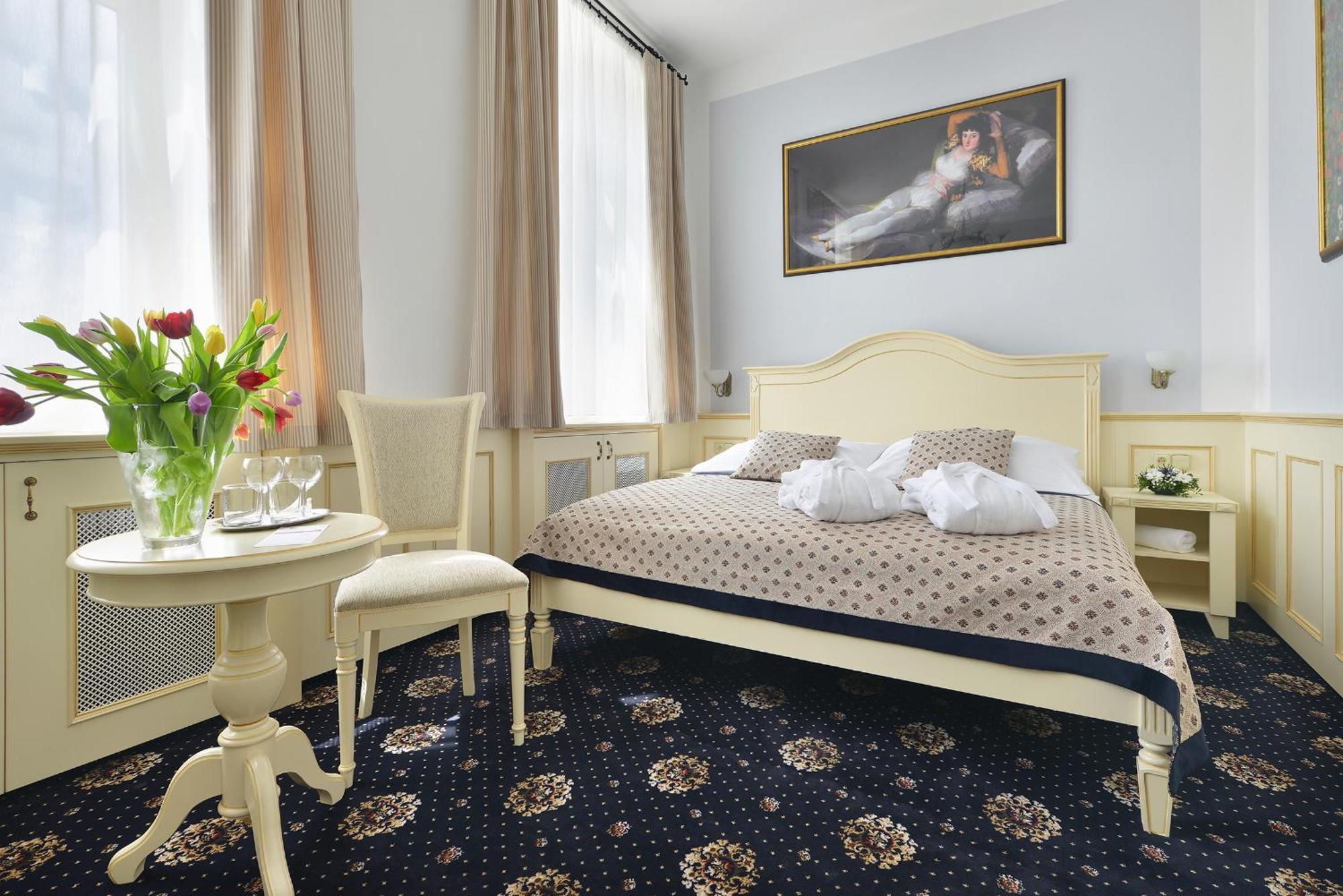 Hotel Podhrad Hluboká nad Vltavou Esterno foto