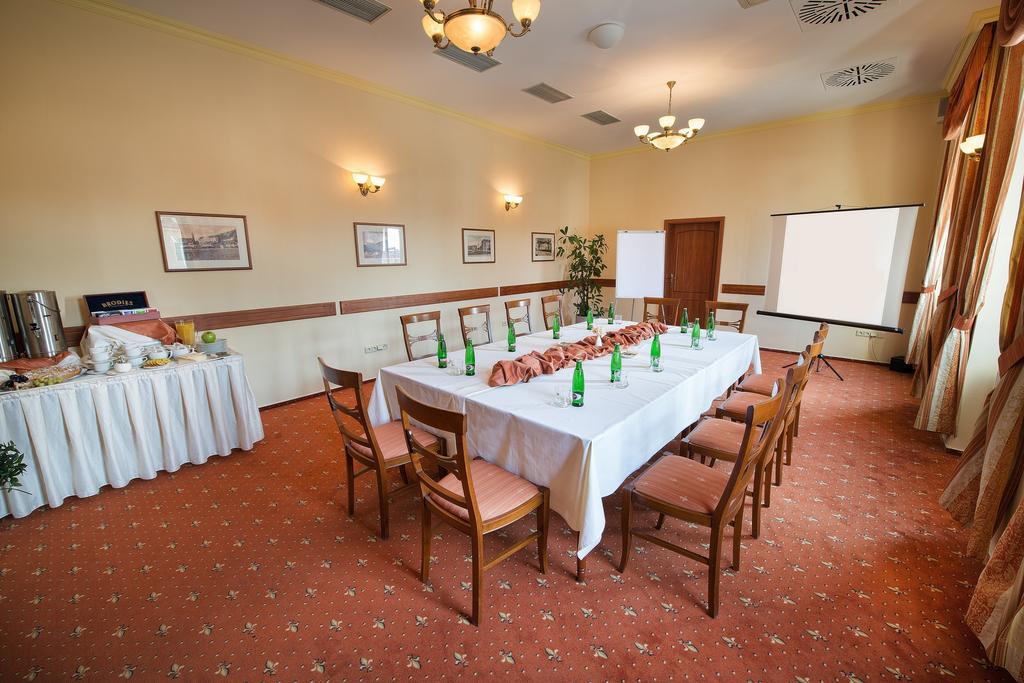 Hotel Podhrad Hluboká nad Vltavou Esterno foto