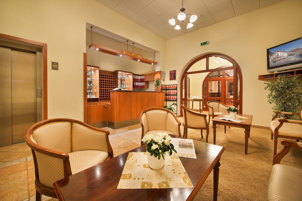 Hotel Podhrad Hluboká nad Vltavou Esterno foto