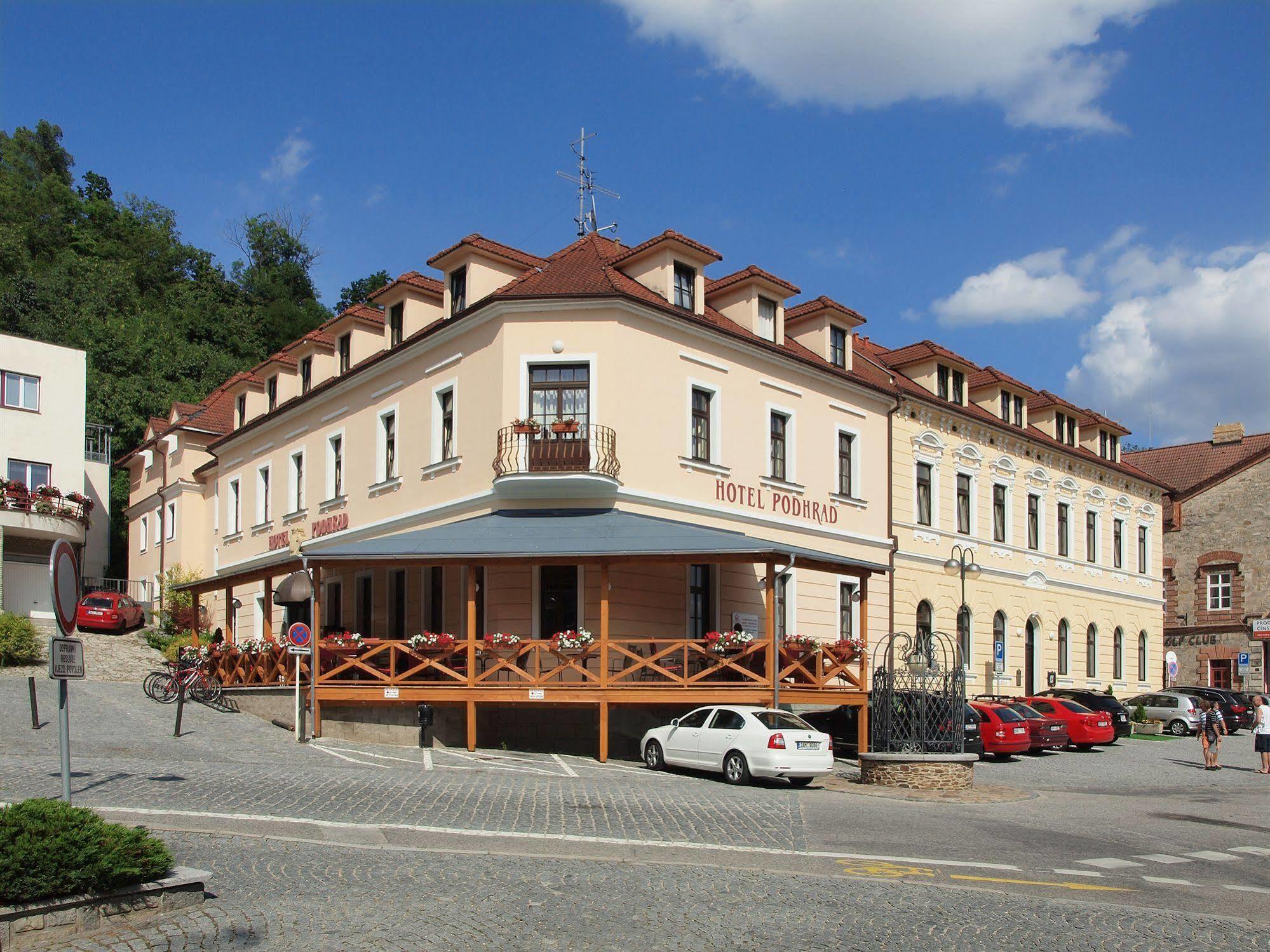Hotel Podhrad Hluboká nad Vltavou Esterno foto