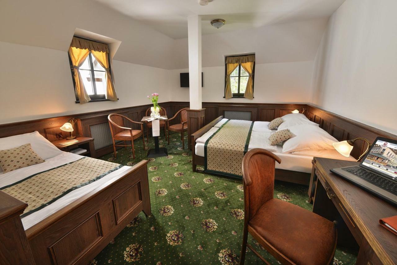 Hotel Podhrad Hluboká nad Vltavou Esterno foto