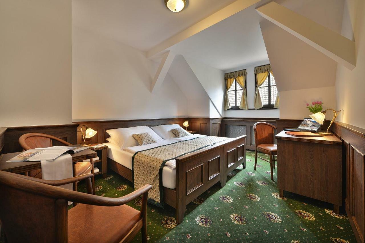 Hotel Podhrad Hluboká nad Vltavou Esterno foto